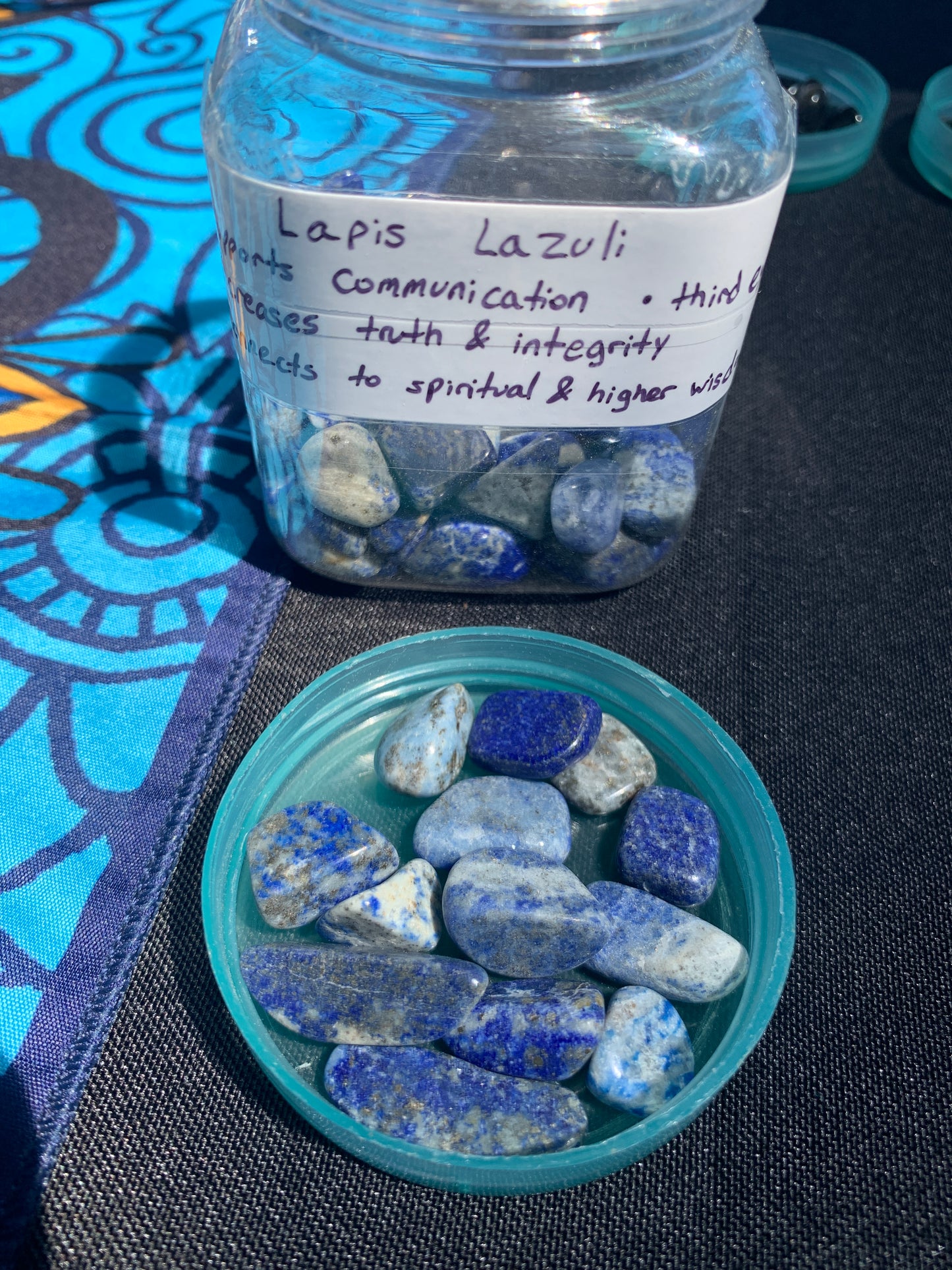 Lapis Lazuli chips 1oz