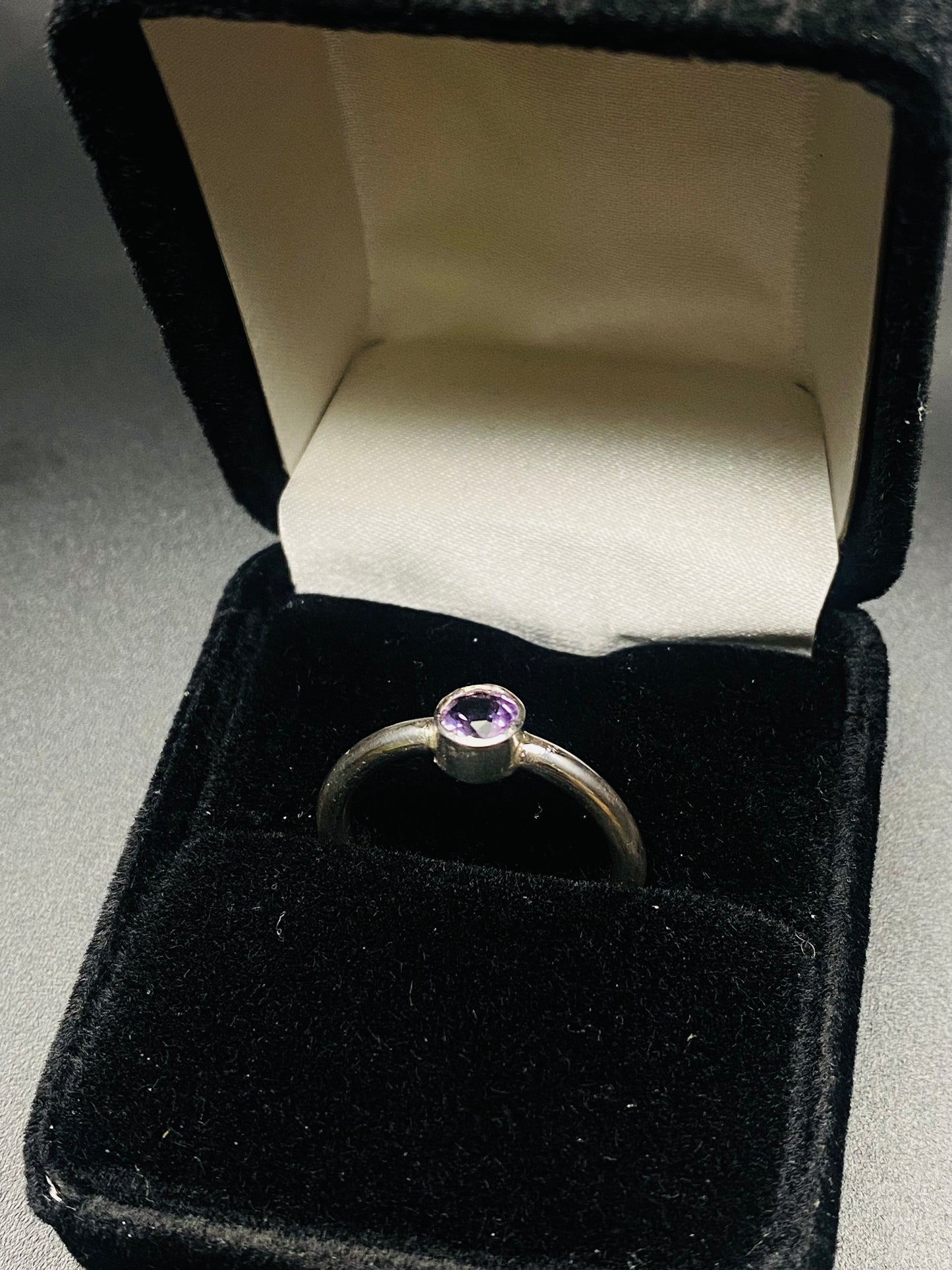 Amethyst/.925 Birthstone ring